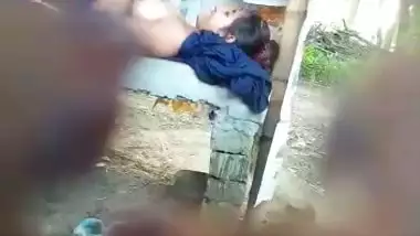 Daring couple fucks beside the road in outdoor sex