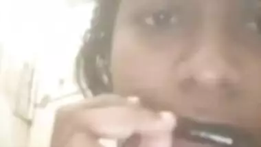 Today Exclusive- Cute Tamil Girl Record Nude Selfie For Lover