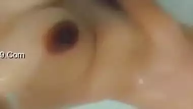 Today Exclusive- Sexy Desi Girl Record Her Shower Video For Bf