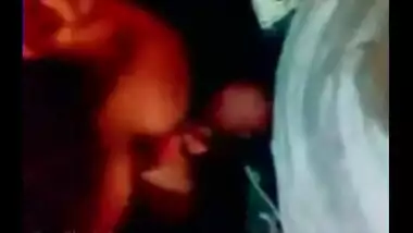 Delhi sex scandal of a horny college girl having fun with a stranger