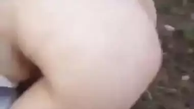 Most demanding viral video cute girl getting banges by bf in forest