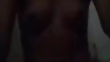 It is first XXX experience of shy Indian teen in recording sex clip