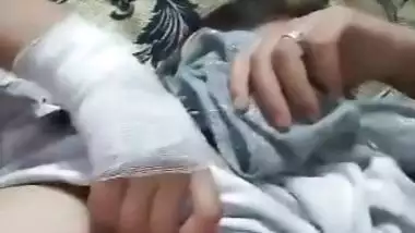 Desi couple New mms at home with Hindi Audio 3 New Clip added