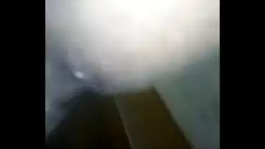 Close-up porn video lets spectators see Desi woman's pussy better