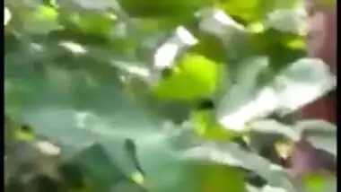 Jealous guy finally caught GF fuck with lover outdoor, Desi scandal XXX mms
