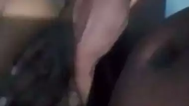 Adivasi couple’s first desi chudai in a hotel room