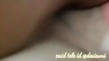 Roman Tik And Devar Bhabhi In Desi Poonam Ko Tel Laga Kar Dever Ne Ki Jam Kar Chudai