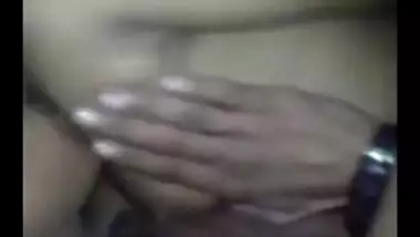 Desi sex videos of a slim bhabhi enjoying hardcore sex with her lovers