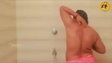 MONALISA BATH Epi 1 HD