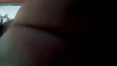 Desi teen records from close angle saggy XXX tits and round booty