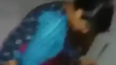 Desi Sooo Beautiful Bhabhi asking Hus bro use condom before fuk real Beauty with hindi Audio